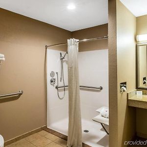 Queen Suite
